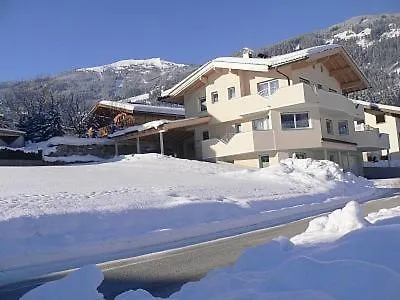 Haus Markus 아파트 푸겐