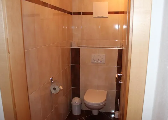 Haus Markus * フューゲン