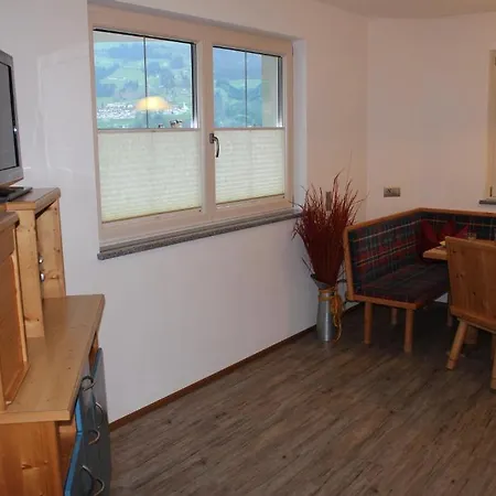 马尔库斯公寓 *