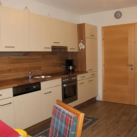 马尔库斯公寓 *